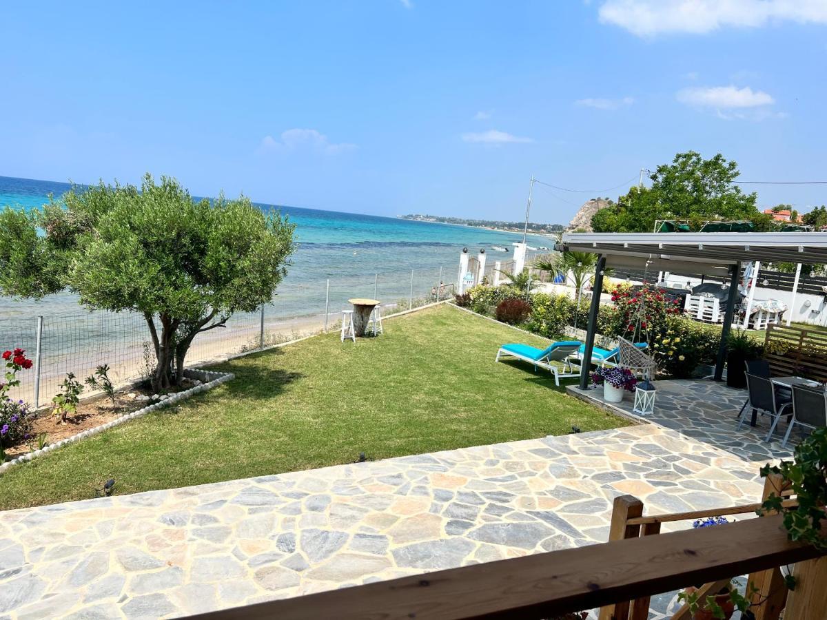 Beachfront Villa Athina Vergia Екстериор снимка