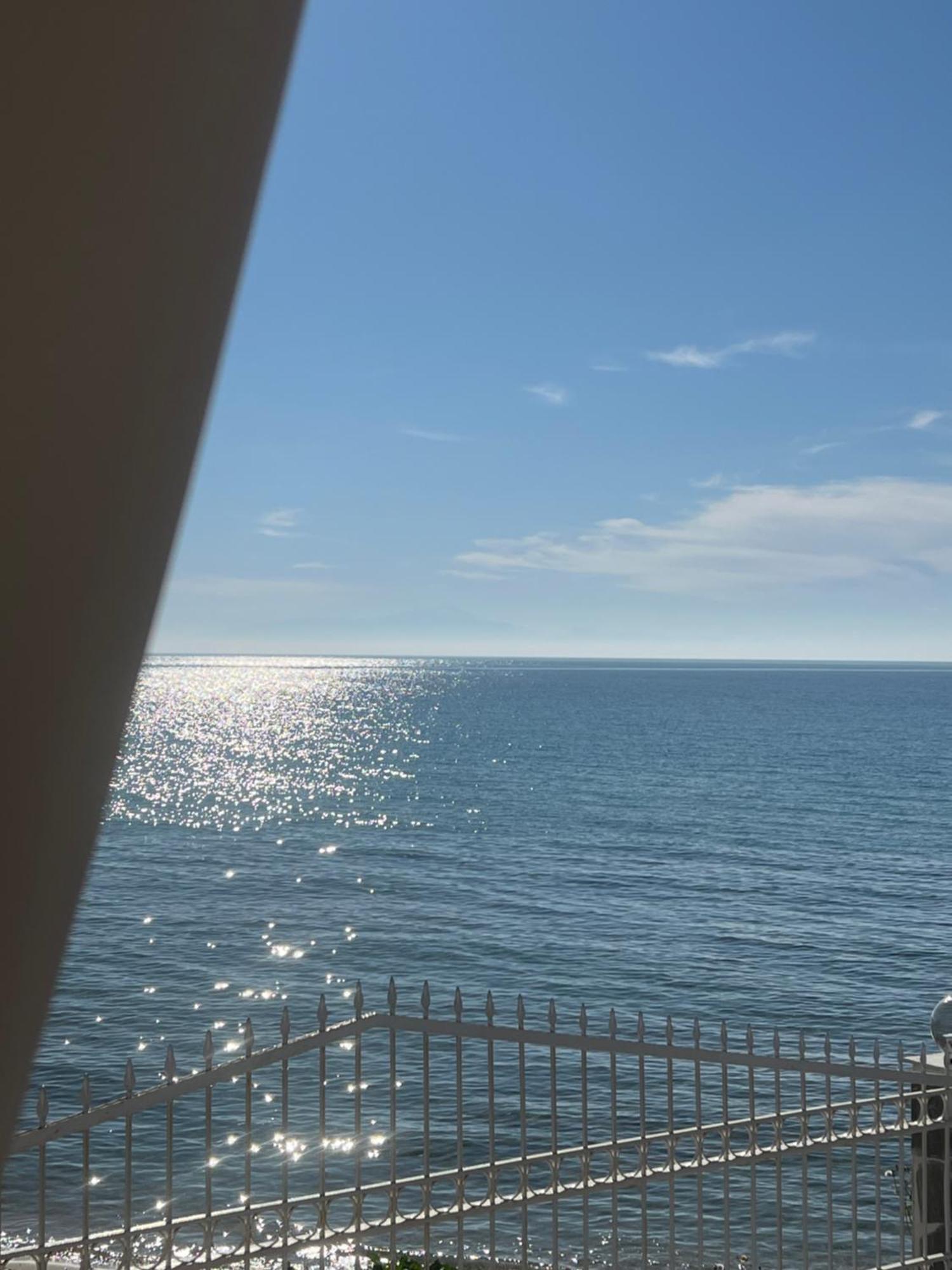 Beachfront Villa Athina Vergia Екстериор снимка